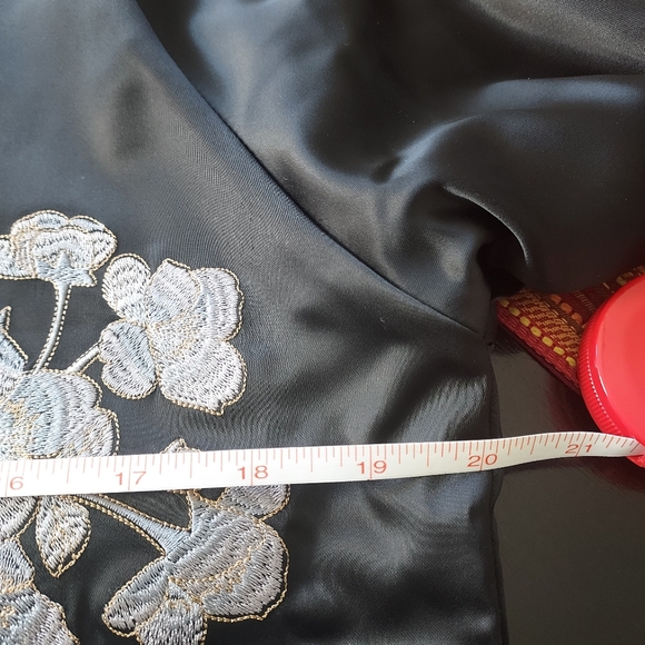 NWT Koisea satin bomber Jacket, M (Japanese sizing, fits an oversized small) - Picture 7 of 7
